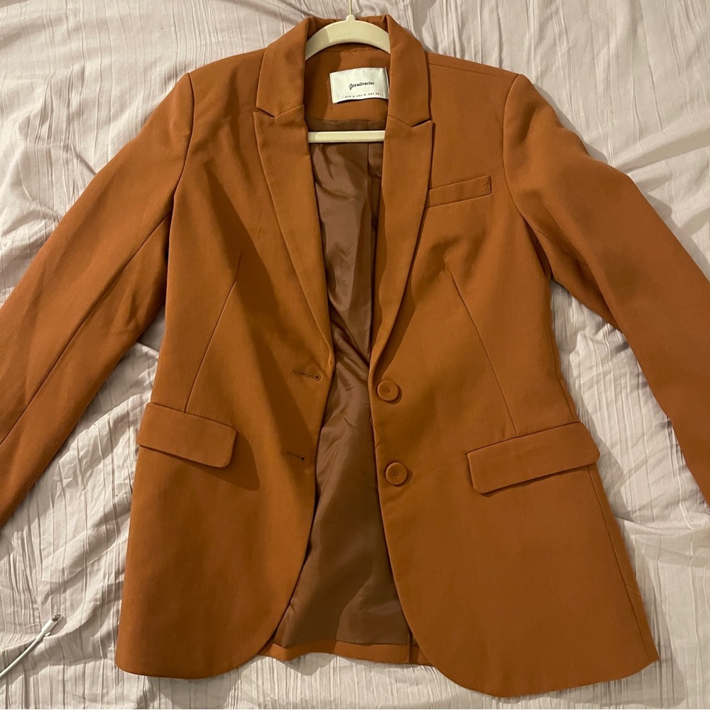Stradivarius Rustic Colored Blazer! Size M